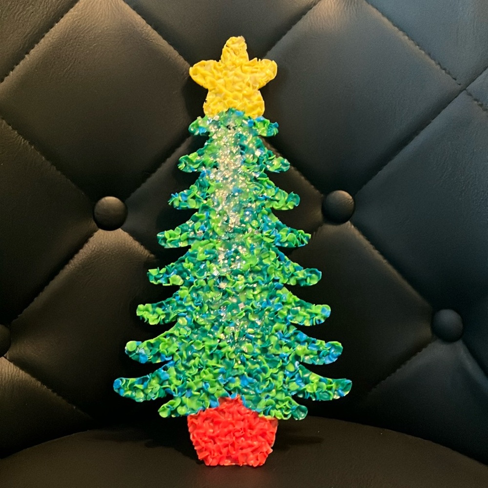 Festive Christmas Tree Plastic Popcorn Decor